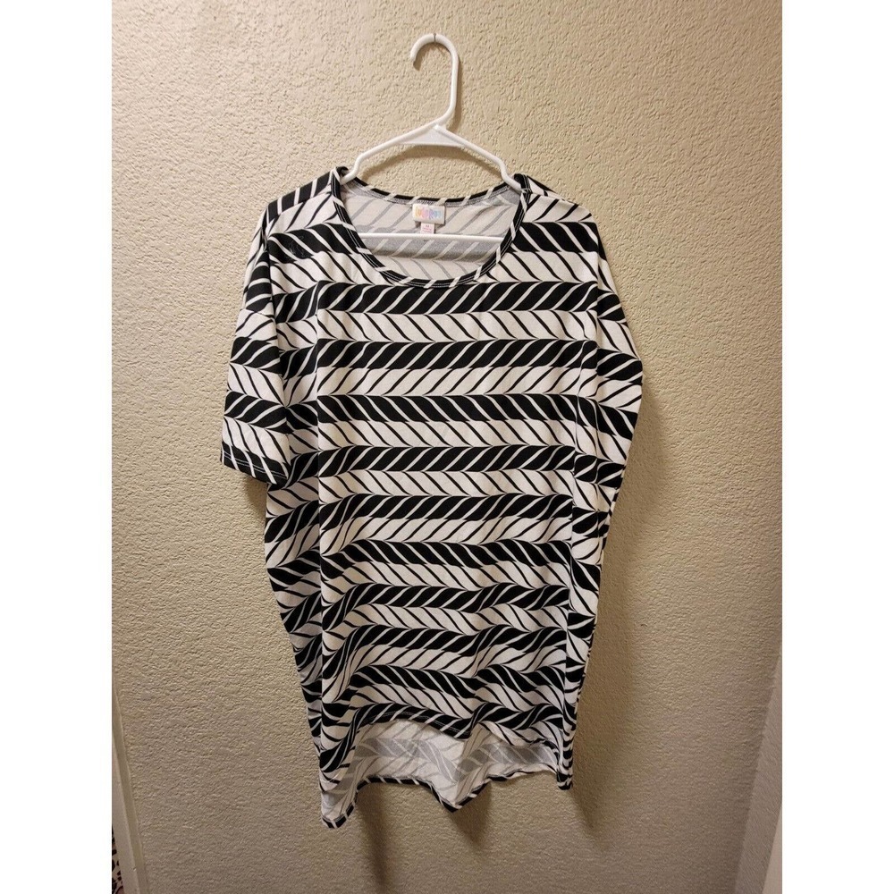 Lularoe Black And White Print Dress / Long Tunic Size Medium